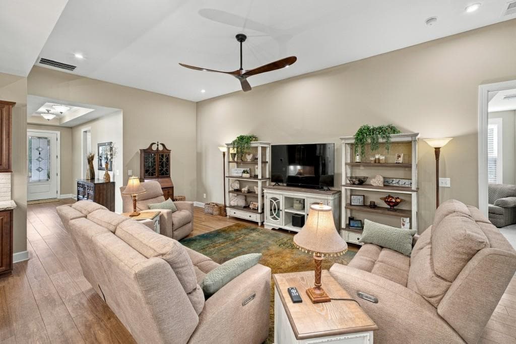 3 bedroom, 2 bathroom, 2,401 sq ft single family residence for sale at 442 Huron Lane, Hoschton, GA 30548 — photo 10