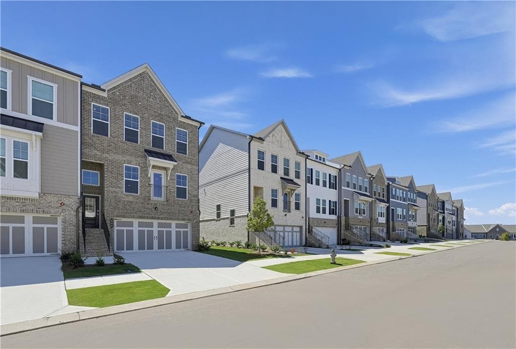 3 bedroom, 4 bathroom, 2,457 sq ft townhouse for sale at 444 Brodie Drive 66, Woodstock, GA 30188 — photo 3