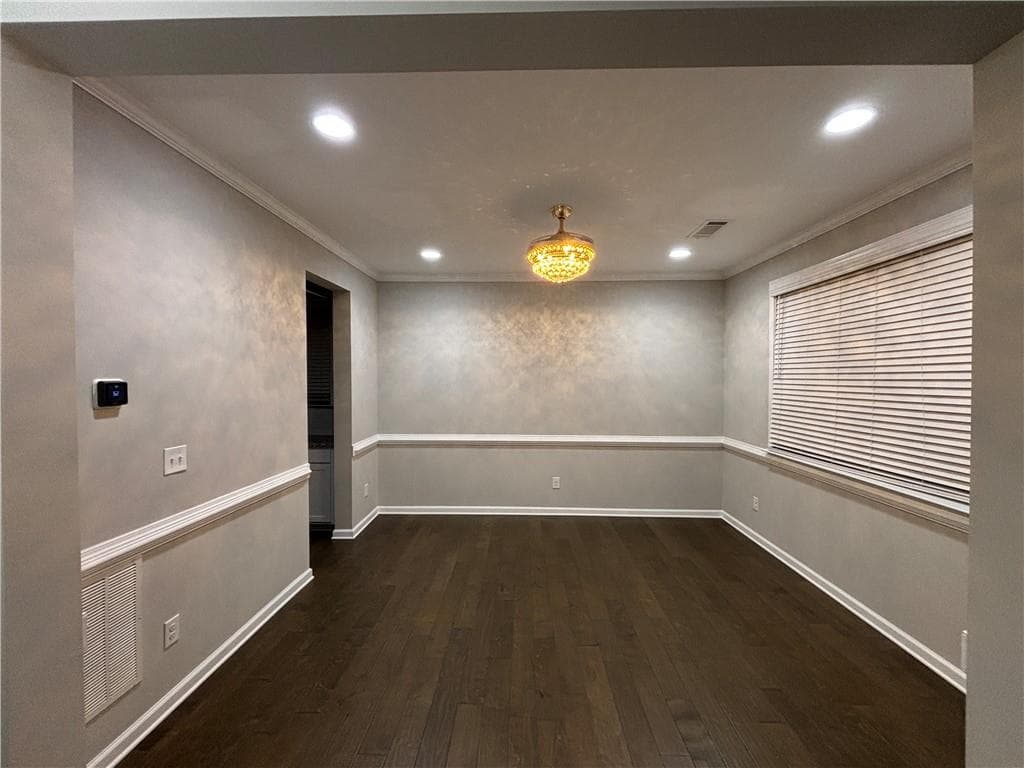 5 bedroom, 4 bathroom, 3,278 sq ft single family residence for rent at 96 Round Pond Drive, Lilburn, GA 30047 for $3,200 a month — photo 4