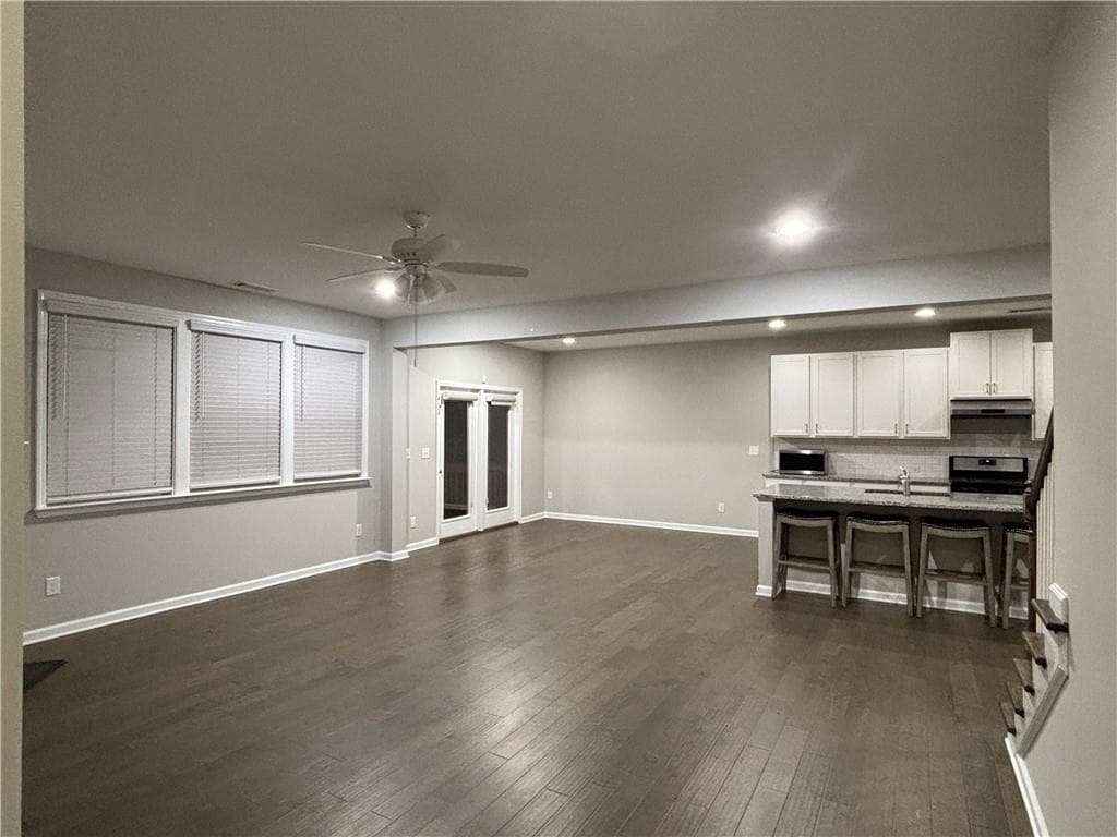 5 bedroom, 4 bathroom, 3,278 sq ft single family residence for rent at 96 Round Pond Drive, Lilburn, GA 30047 for $3,200 a month — photo 7
