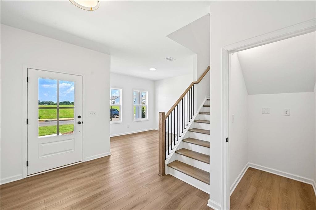 5 bedroom, 4 bathroom, 2,801 sq ft single family residence for sale at 107 Candler Trace, Cartersville, GA 30120 — photo 7