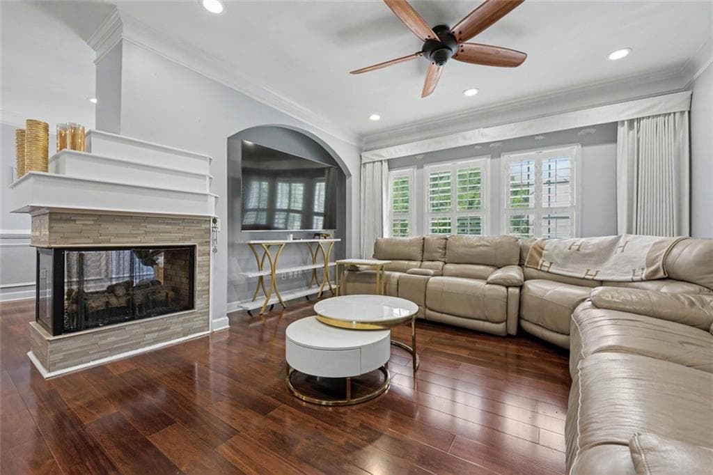 2 bedroom, 4 bathroom, 2,611 sq ft townhouse for sale at 1004 Glen Ivy, Marietta, GA 30062 — photo 2