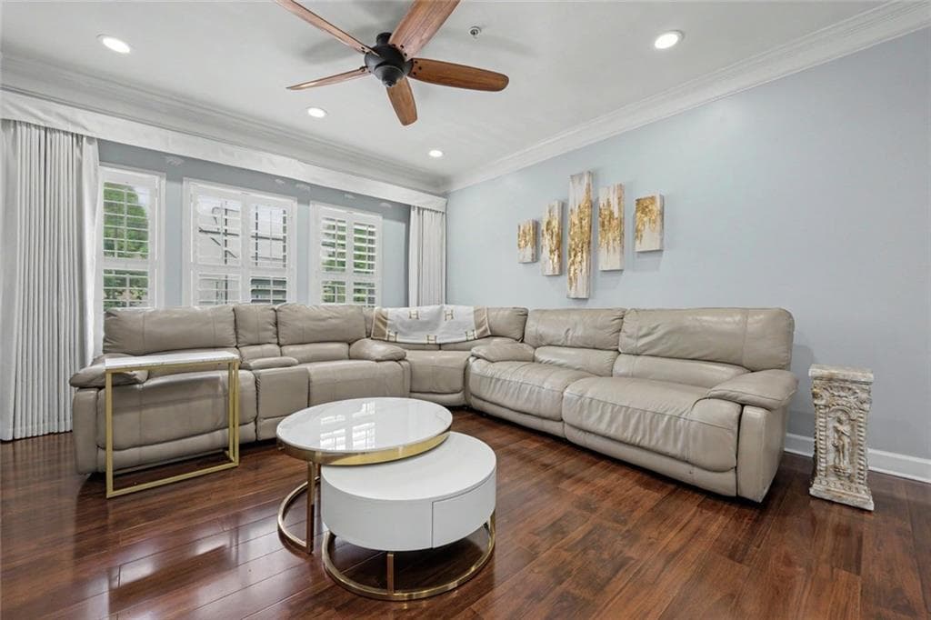 2 bedroom, 4 bathroom, 2,611 sq ft townhouse for sale at 1004 Glen Ivy, Marietta, GA 30062 — photo 3