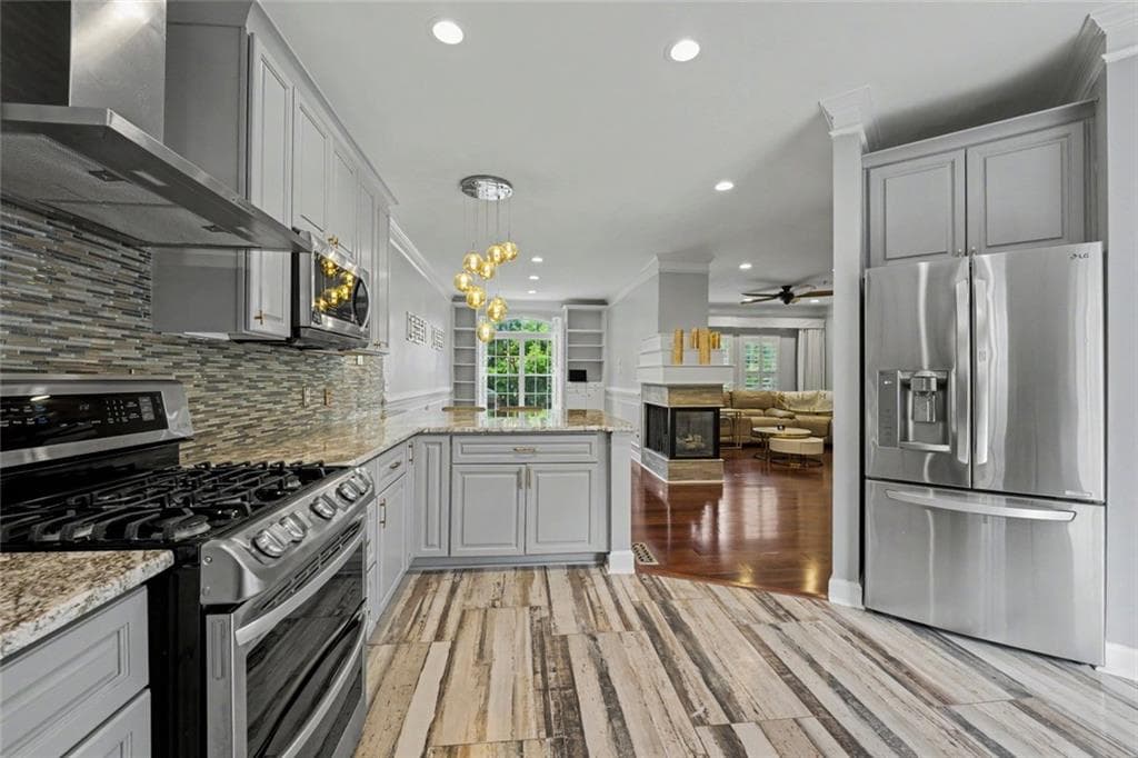 2 bedroom, 4 bathroom, 2,611 sq ft townhouse for sale at 1004 Glen Ivy, Marietta, GA 30062 — photo 7