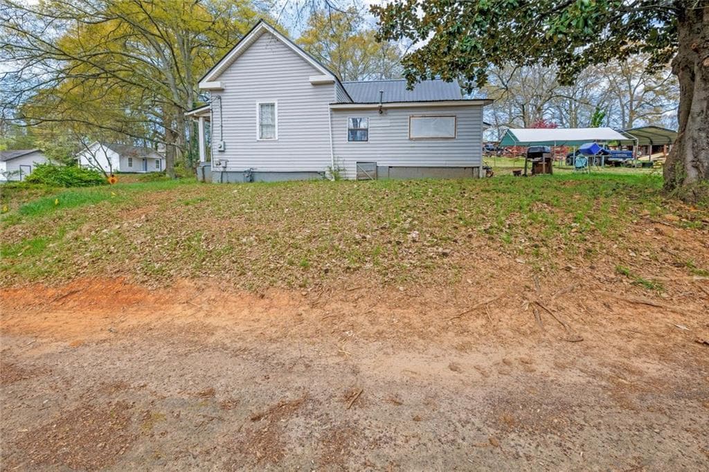 2 bedroom, 1 bathroom, 1,173 sq ft single family residence for sale at 5408 Spring Street, Flowery Branch, GA 30542 — photo 10