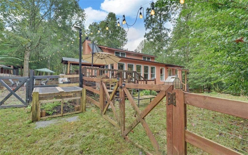 3 bedroom, 3 bathroom, 2,440 sq ft single family residence for sale at 75 Farley Court, Ellijay, GA 30540 — photo 4