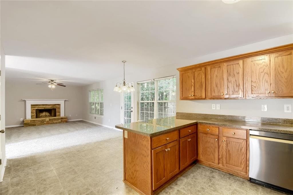 3 bedroom, 3 bathroom, 2,225 sq ft single family residence for sale at 395 Sandy Ridge Road, Mcdonough, GA 30252 — photo 8