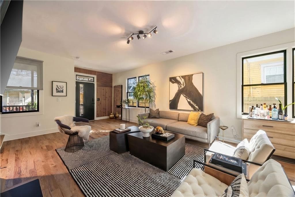 3 bedroom, 3 bathroom, 1,608 sq ft single family residence for rent at 593 Formwalt Street, Atlanta, GA 30312 for $3,300 a month — photo 8