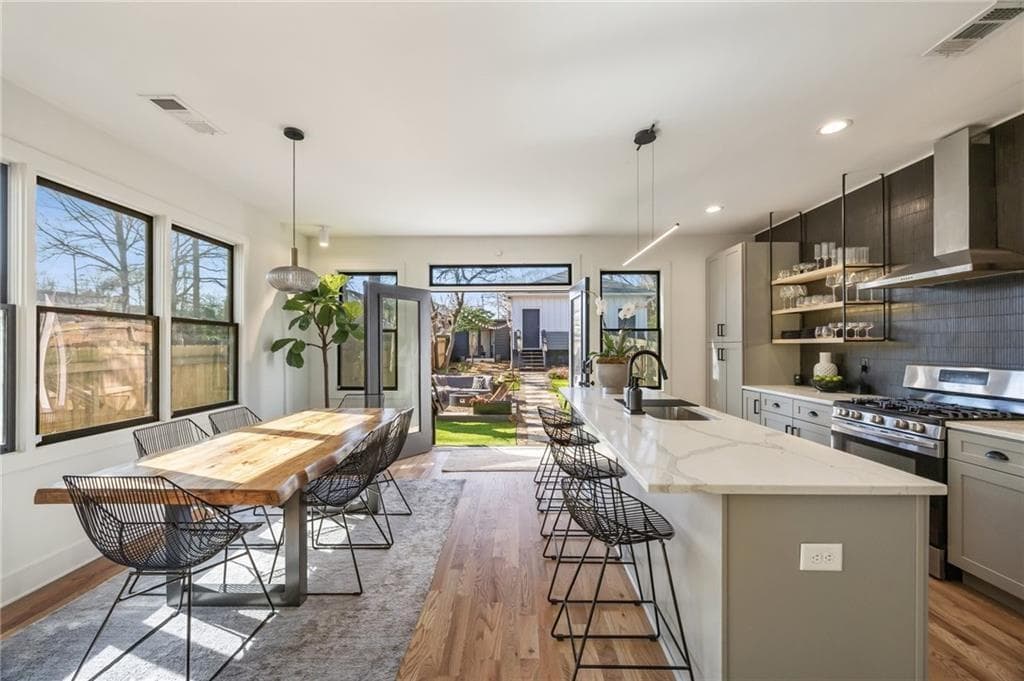3 bedroom, 3 bathroom, 1,608 sq ft single family residence for rent at 593 Formwalt Street, Atlanta, GA 30312 for $3,300 a month — photo 10