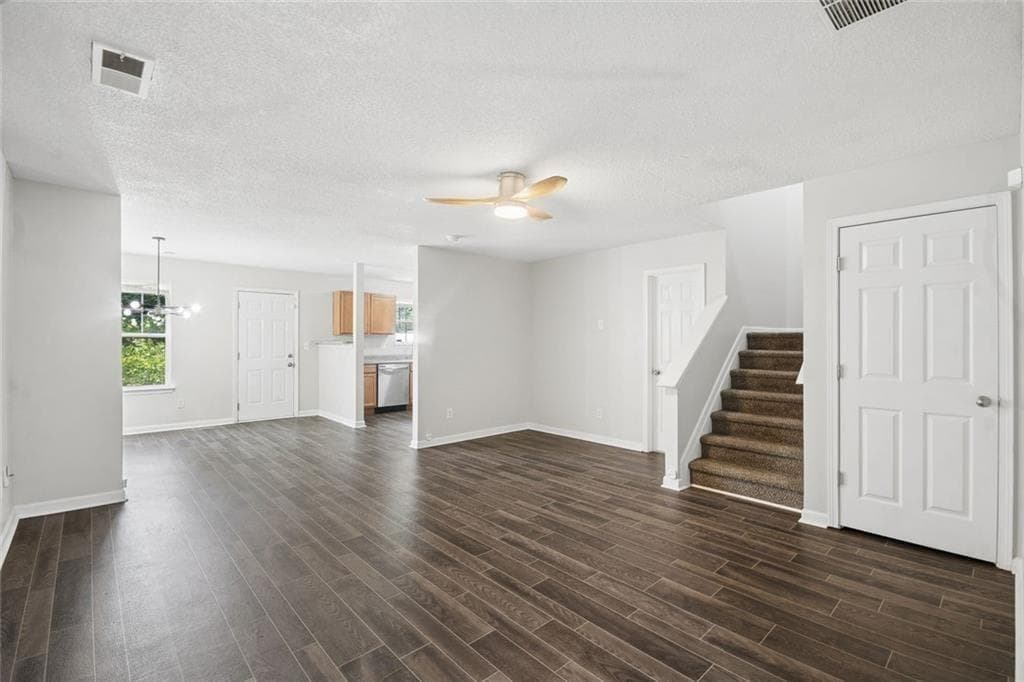 3 bedroom, 3 bathroom, 1,902 sq ft single family residence for sale at 1174 Brookstone Road, Atlanta, GA 30349 — photo 2