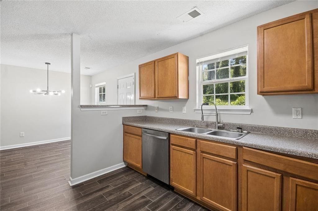 3 bedroom, 3 bathroom, 1,902 sq ft single family residence for sale at 1174 Brookstone Road, Atlanta, GA 30349 — photo 4