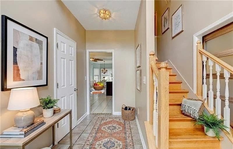 4 bedroom, 3 bathroom, 2,377 sq ft single family residence under contract at 398 Beech Hollow Trail, Loganville, GA 30052 — photo 5