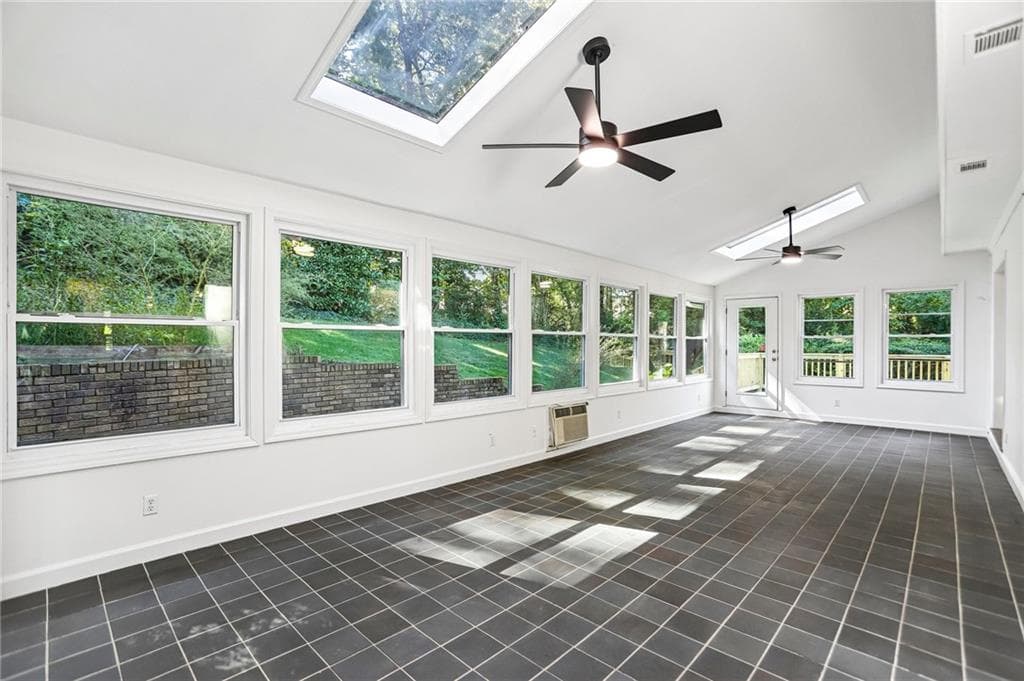 4 bedroom, 4 bathroom, 2,614 sq ft single family residence for sale at 495 Wyncourtney Drive, Sandy Springs, GA 30328 — photo 8