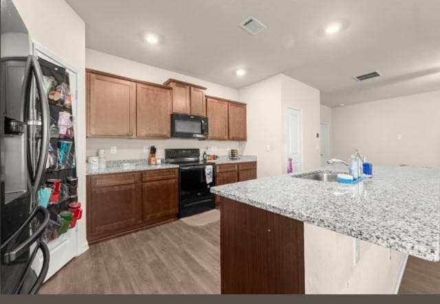 4 bedroom, 3 bathroom, 1,987 sq ft single family residence for sale at 755 Walnut Creek Circle, Pendergrass, GA 30567 — photo 9