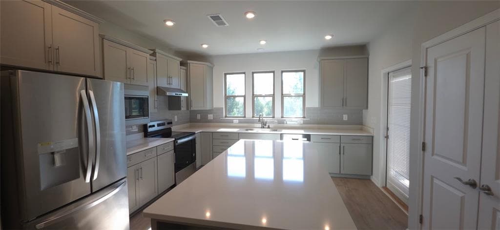 3 bedroom, 2 bathroom, 1,441 sq ft single family residence for rent at 5745 Grapewood Street, Hoschton, GA 30548 for $2,595 a month — photo 4