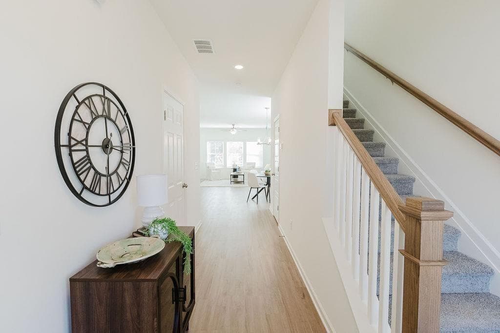3 bedroom, 3 bathroom, 1,805 sq ft townhouse for sale at 74 Fausett Lane, Dawsonville, GA 30534 — photo 3