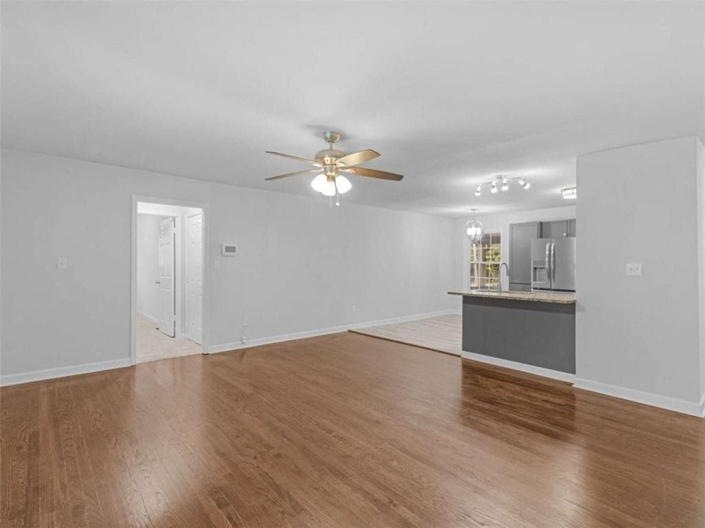 4 bedroom, 2 bathroom, 1,796 sq ft single family residence for sale at 870 Mount Tabor Road, Oxford, GA 30054 — photo 3