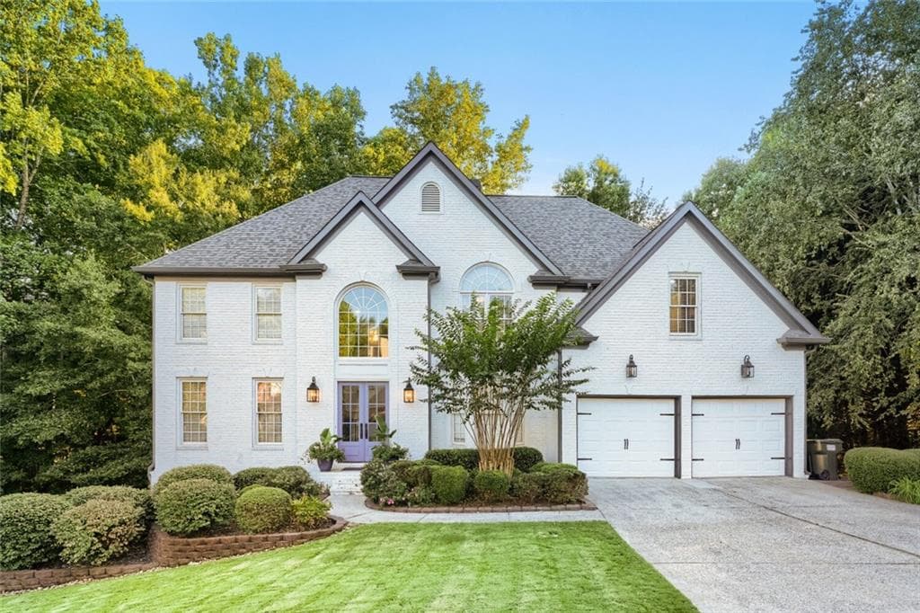 5 bedroom, 4 bathroom, 3,521 sq ft single family residence for sale at 1901 Flat Creek Court, Acworth, GA 30101