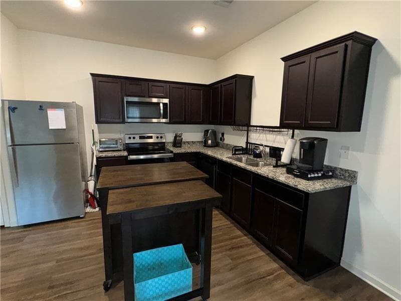 3 bedroom, 3 bathroom, 1,421 sq ft townhouse for rent at 3366 Tarian Way, Decatur, GA 30034 for $2,100 a month — photo 7