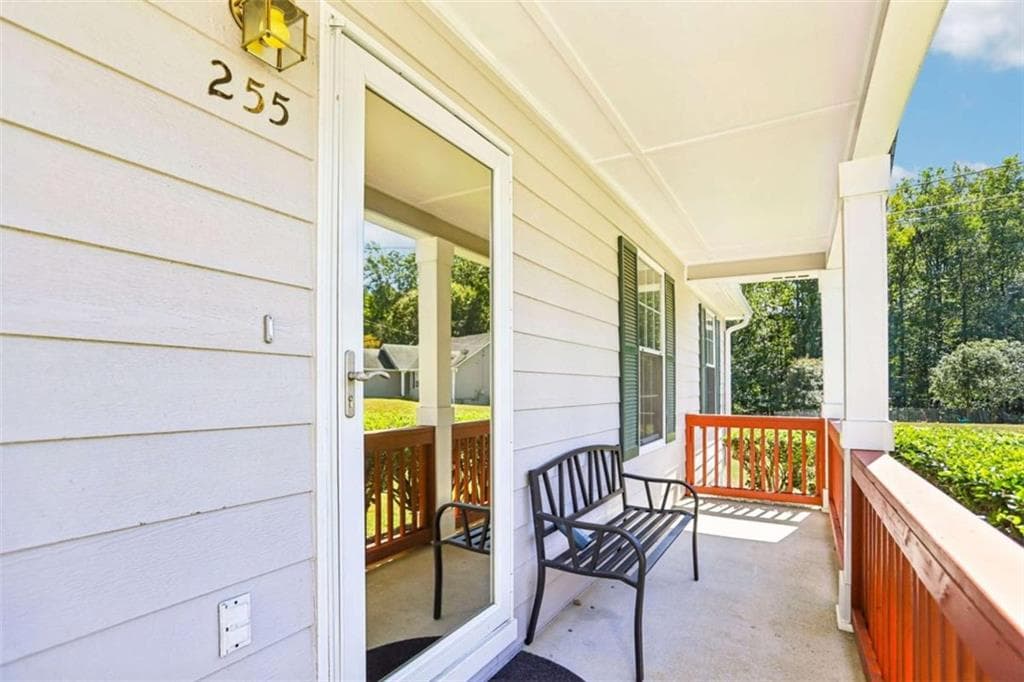 3 bedroom, 2 bathroom, 1,280 sq ft single family residence for sale at 255 Orchard View, Ellenwood, GA 30294 — photo 3