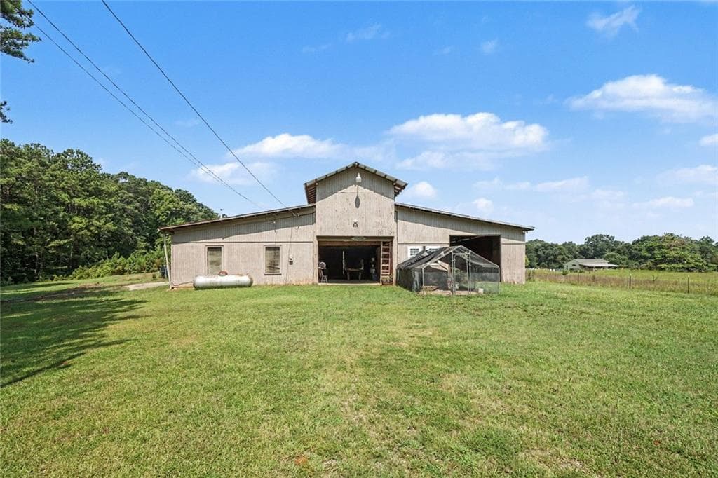 4 bedroom, 4 bathroom other for sale at 2071 W Hightower Trail, Conyers, GA 30012 — photo 2