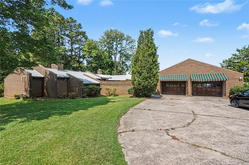 4 bedroom, 4 bathroom other for sale at 2071 W Hightower Trail, Conyers, GA 30012 — photo 7