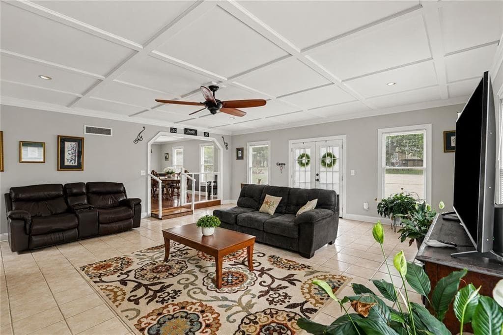 3 bedroom, 2 bathroom, 1,752 sq ft single family residence for sale at 6 Bluebird Lane, Tallapoosa, GA 30176 — photo 3