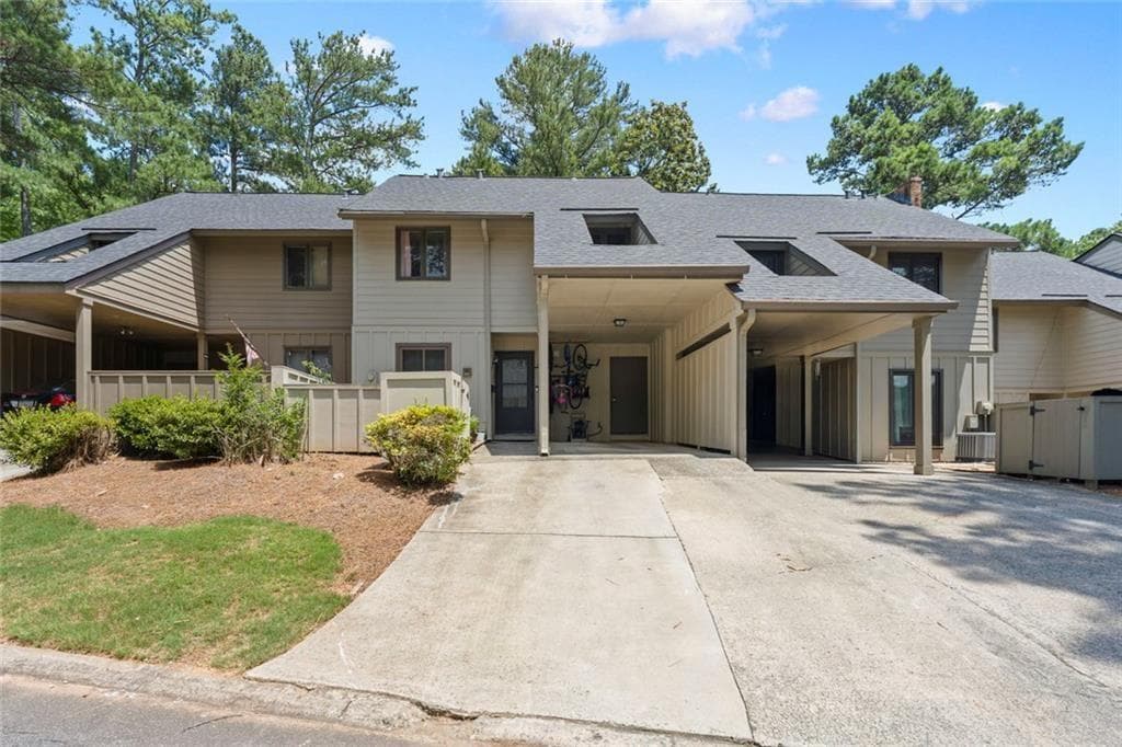4 bedroom, 3 bathroom, 1,856 sq ft townhouse for sale at 897 Cedar Canyon Square, Marietta, GA 30067