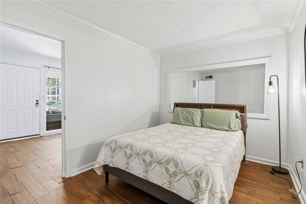 1 bedroom, 1 bathroom, 775 sq ft condominium for sale at 1150 Collier Road K23, Atlanta, GA 30318 — photo 6