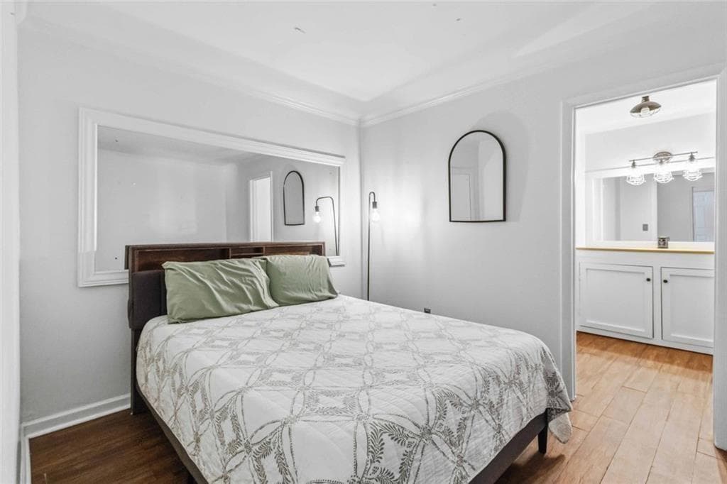 1 bedroom, 1 bathroom, 775 sq ft condominium for sale at 1150 Collier Road K23, Atlanta, GA 30318 — photo 7