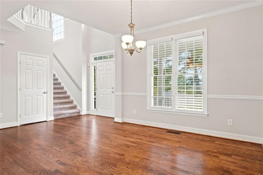 5 bedroom, 4 bathroom, 3,262 sq ft single family residence for sale at 843 Bentwater Drive, Acworth, GA 30101 — photo 3