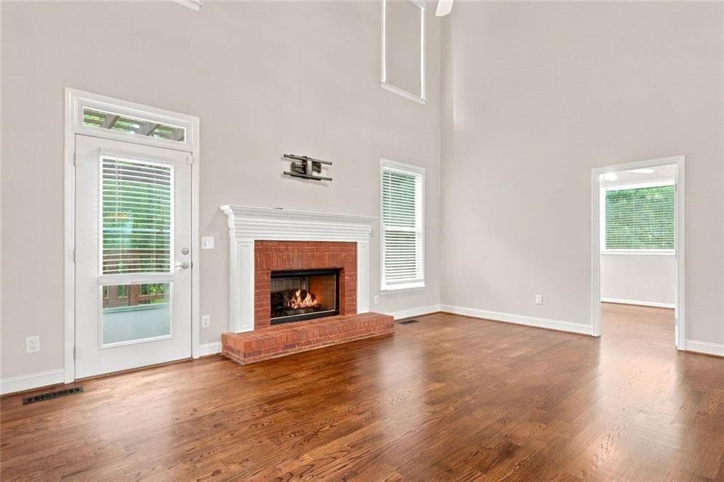 5 bedroom, 4 bathroom, 3,262 sq ft single family residence for sale at 843 Bentwater Drive, Acworth, GA 30101 — photo 7
