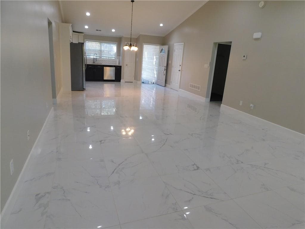 3 bedroom, 2 bathroom, 1,618 sq ft single family residence for sale at 652 Ravinia Way, Lawrenceville, GA 30044 — photo 9