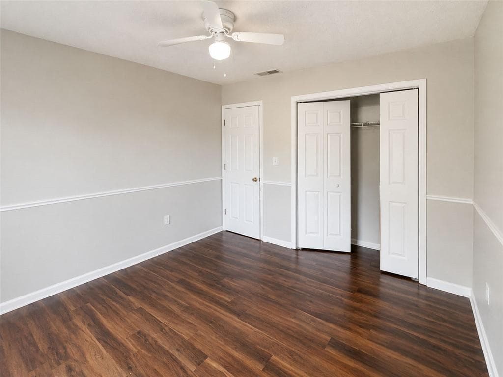 5 bedroom, 3 bathroom, 3,048 sq ft single family residence for rent at 2657 Amberly Glen Drive, Dacula, GA 30019 for $2,500 a month — photo 10