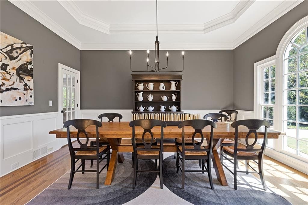5 bedroom, 5 bathroom, 6,660 sq ft single family residence for sale at 3322 Sulky Circle, Marietta, GA 30067 — photo 5