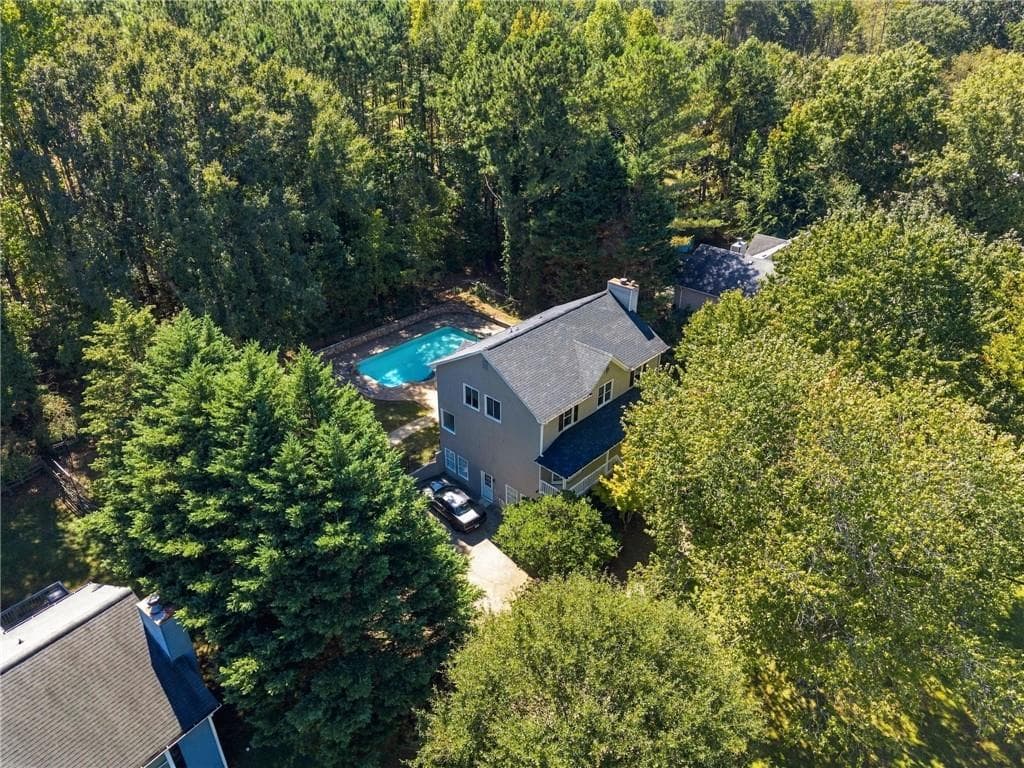 6 bedroom, 4 bathroom, 2,656 sq ft single family residence for sale at 104 Courtland Circle, Powder Springs, GA 30127 — photo 4