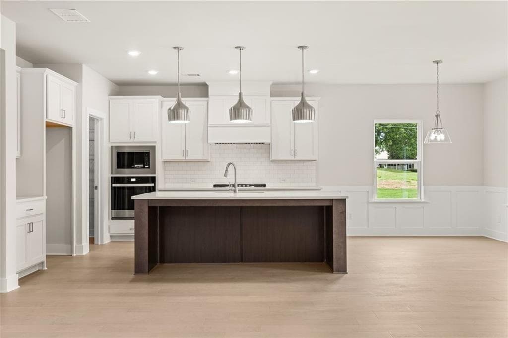 5 bedroom, 5 bathroom, 3,027 sq ft single family residence for sale at 5155 Reece Run, Cumming, GA 30041 — photo 7