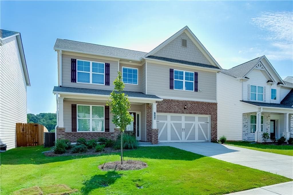 5 bedroom, 4 bathroom, 2,562 sq ft single family residence for rent at 7240 Millbrae Walk, Flowery Branch, GA 30542 for $2,750 a month — photo 2