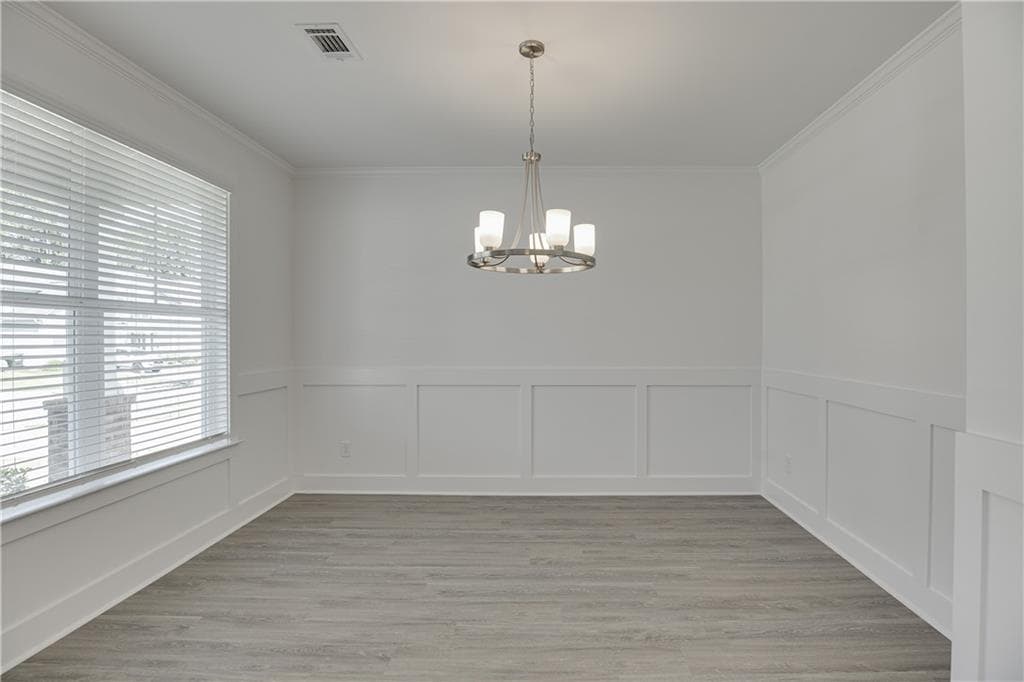 5 bedroom, 4 bathroom, 2,562 sq ft single family residence for rent at 7240 Millbrae Walk, Flowery Branch, GA 30542 for $2,750 a month — photo 5