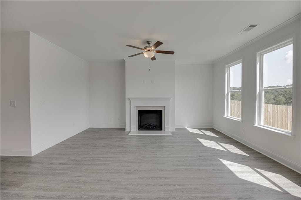 5 bedroom, 4 bathroom, 2,562 sq ft single family residence for rent at 7240 Millbrae Walk, Flowery Branch, GA 30542 for $2,750 a month — photo 9