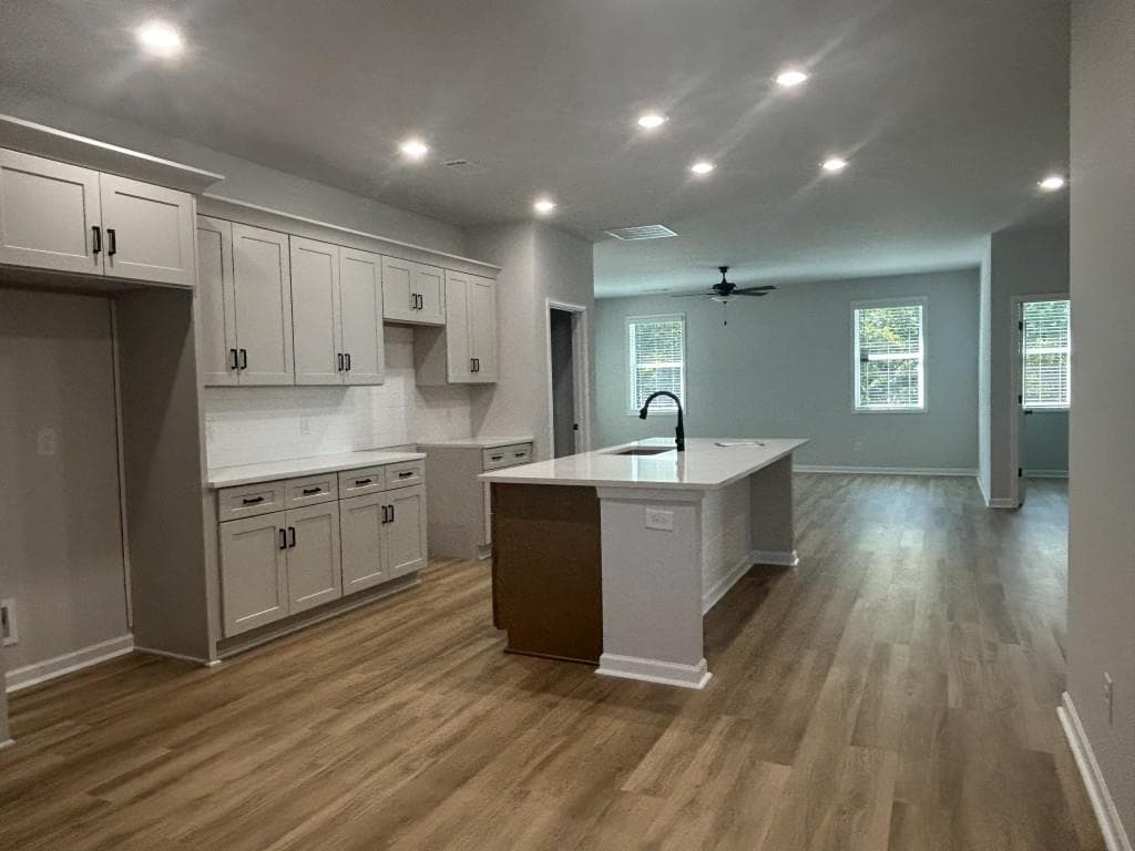 4 bedroom, 3 bathroom, 2,225 sq ft single family residence for sale at 144 Eagles Crest Drive, Commerce, GA 30529 — photo 2