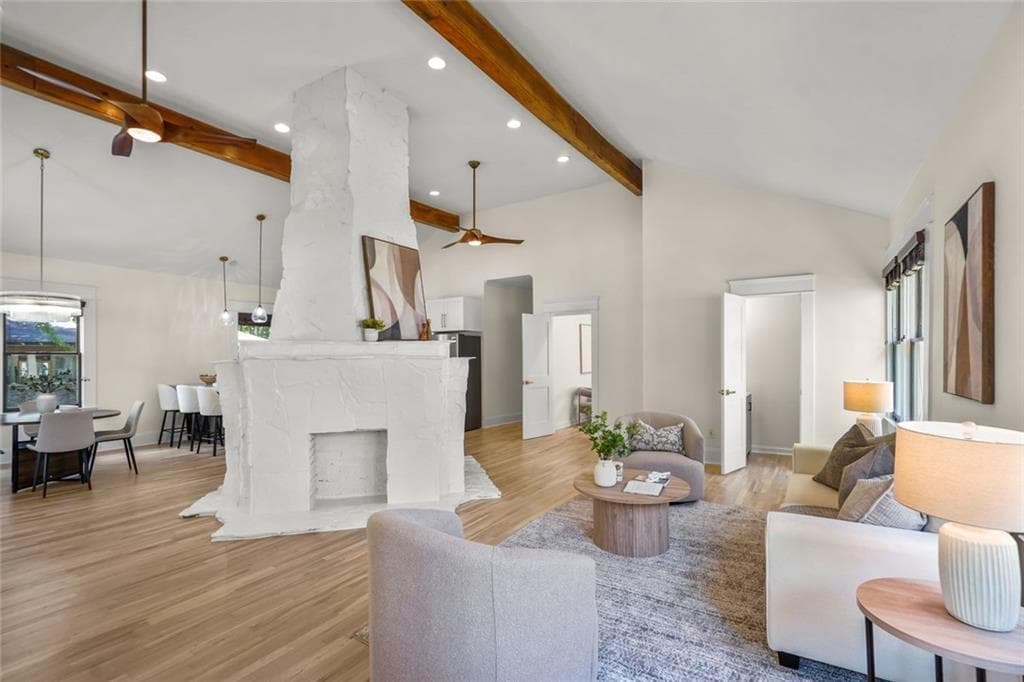 3 bedroom, 4 bathroom, 2,100 sq ft single family residence for sale at 949 Beecher Street, Atlanta, GA 30310 — photo 6