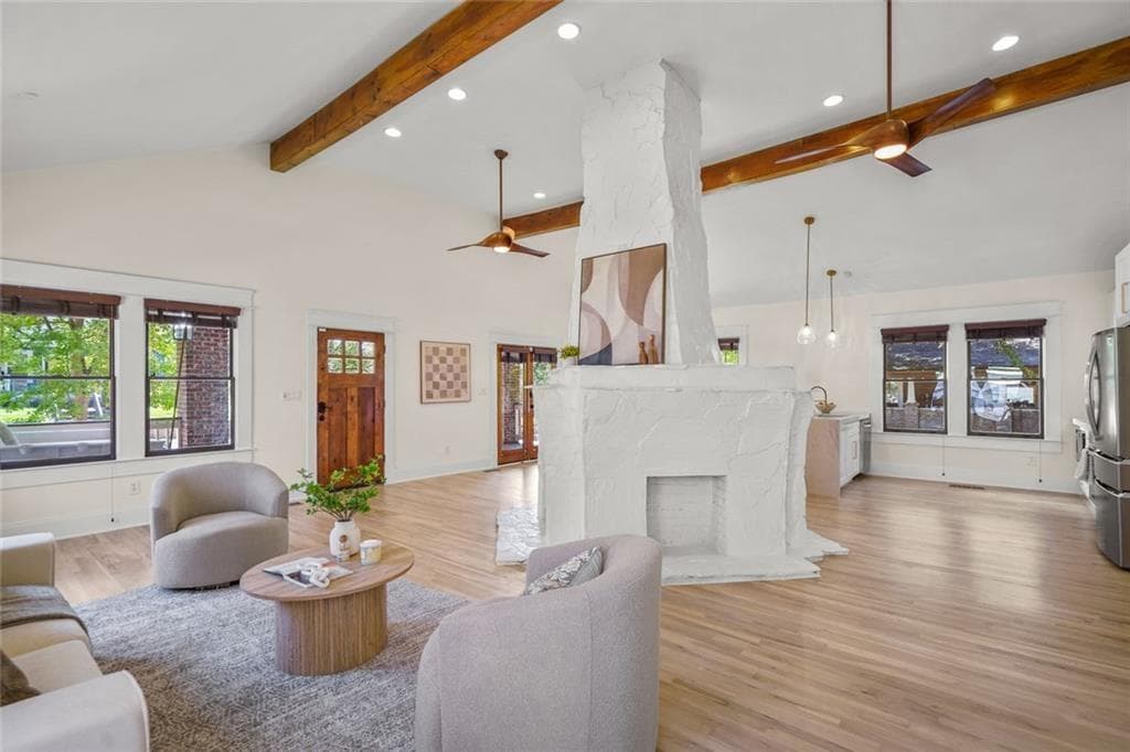 3 bedroom, 4 bathroom, 2,100 sq ft single family residence for sale at 949 Beecher Street, Atlanta, GA 30310 — photo 10