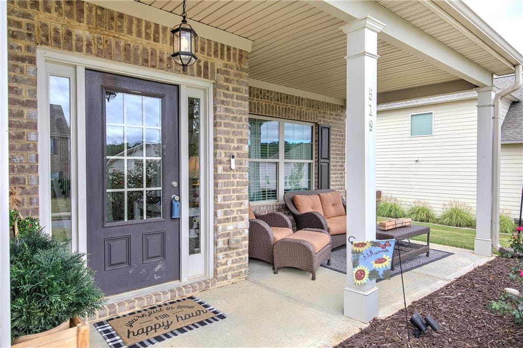 4 bedroom, 3 bathroom, 2,768 sq ft single family residence for sale at 519 Adare Parkway, Adairsville, GA 30103 — photo 3