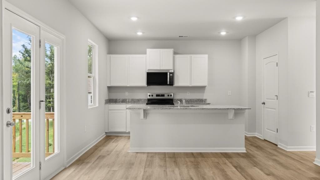 4 bedroom, 3 bathroom, 1,991 sq ft single family residence for sale at 103 Glenrise Road, Dallas, GA 30157 — photo 3
