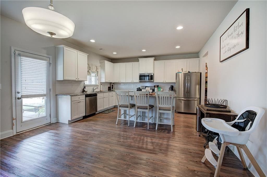 4 bedroom, 3 bathroom, 2,768 sq ft single family residence for sale at 519 Adare Parkway, Adairsville, GA 30103 — photo 7