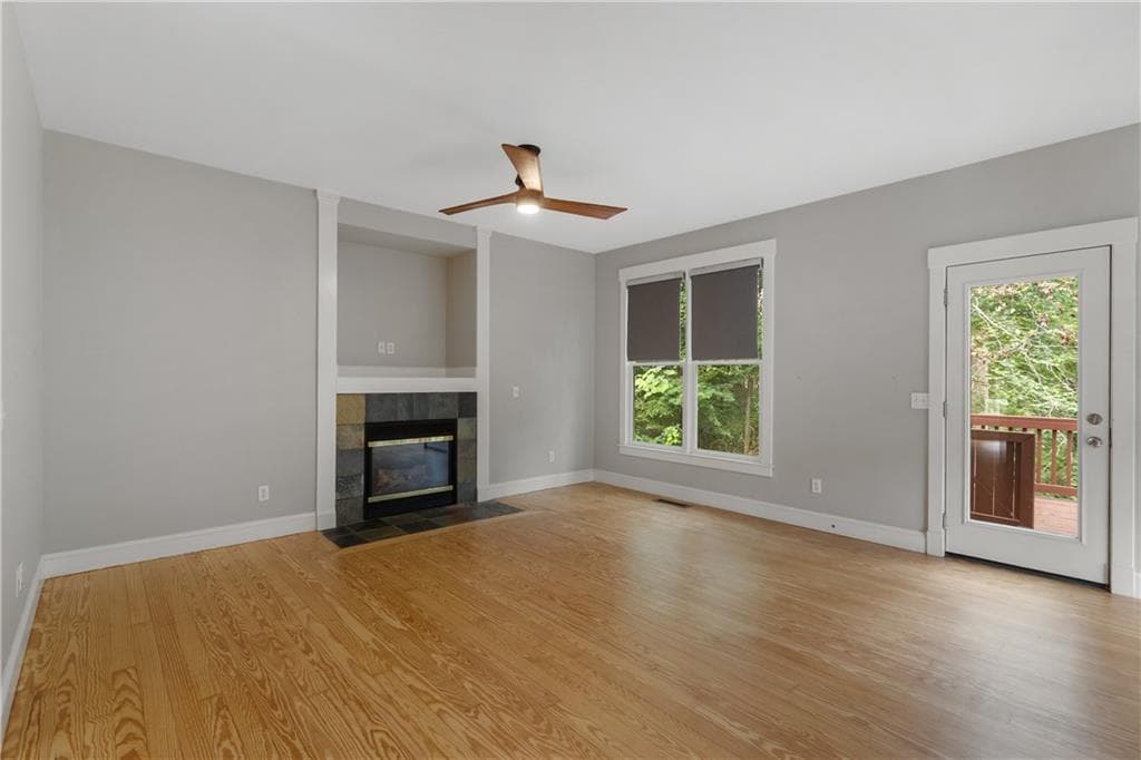 3 bedroom, 3 bathroom, 1,892 sq ft single family residence for sale at 2443 Claude Street, Atlanta, GA 30318 — photo 6