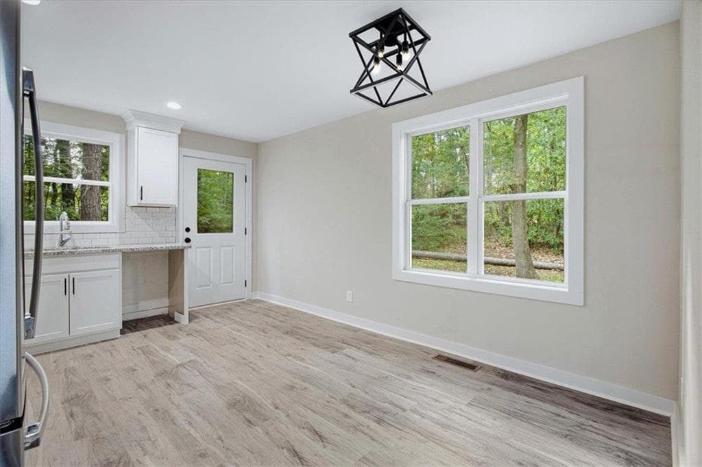 3 bedroom, 2 bathroom, 1,064 sq ft single family residence for sale at 9244 Nelson Drive, Covington, GA 30014 — photo 5
