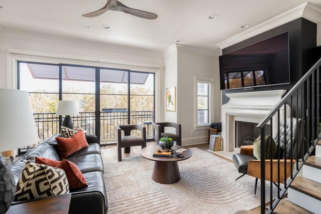 4 bedroom, 5 bathroom, 3,057 sq ft townhouse for sale at 661 Auburn Avenue 14, Atlanta, GA 30312 — photo 4