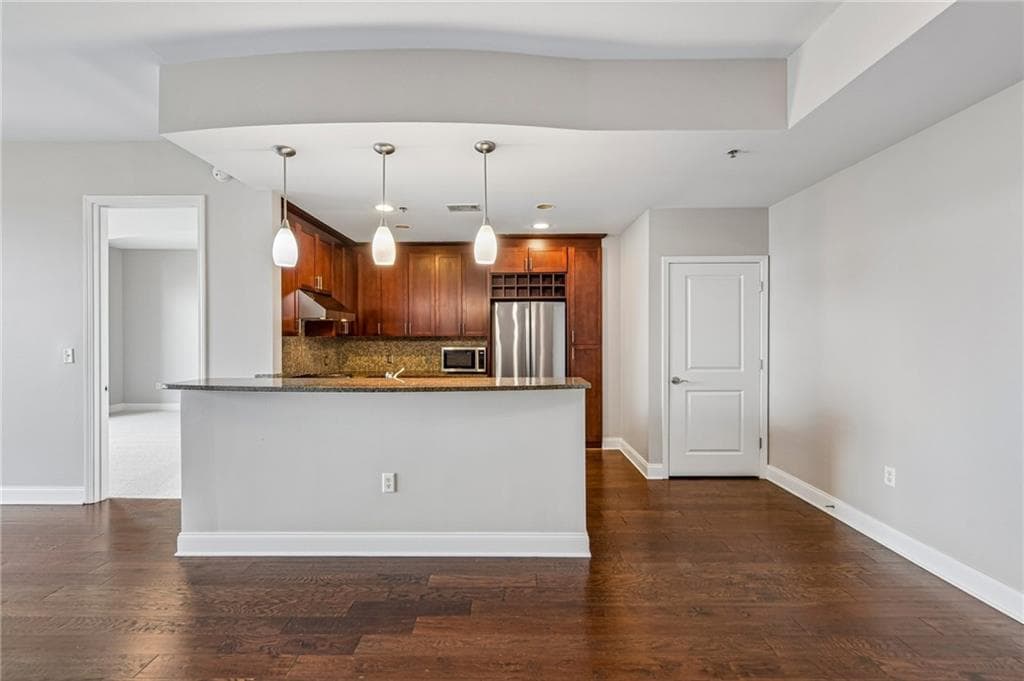 1 bedroom, 2 bathroom, 1,385 sq ft condominium for rent at 270 17th Street 3106, Atlanta, GA 30363 for $3,500 a month — photo 8